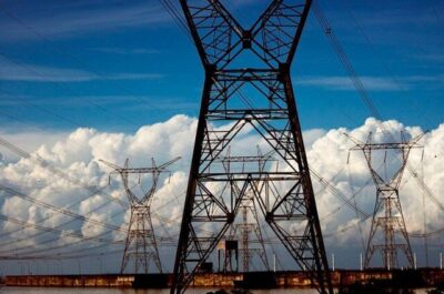 Governo Lula estuda isenção na conta de luz para 16 milhões de brasileiros