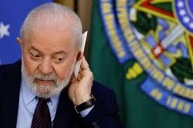 Reprovação do governo Lula sobe para 44% e intenções de voto mostram cenário indefinido