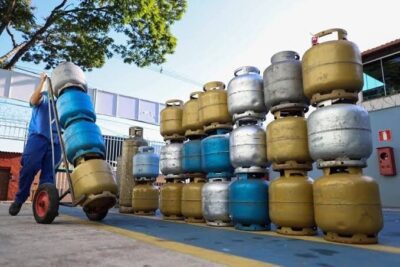 Gás de cozinha fica mais barato com queda do ICMS