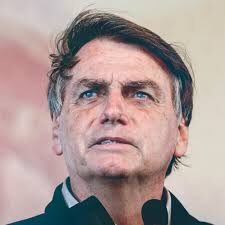 Me prendam, não vou sair do Brasil, vou morrer na cadeia, diz Bolsonaro