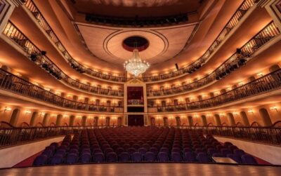 Teatro Arthur Azevedo está com edital aberto para pautas no período de maio a agosto