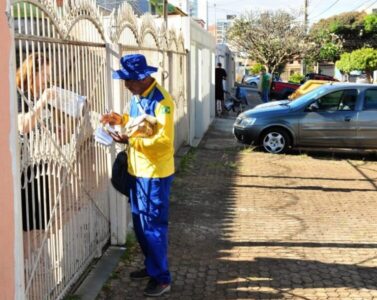 Comissão debate relações de trabalho dos Correios