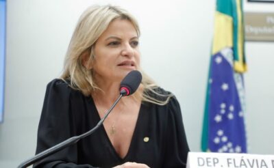 Comissão aprova projeto que permite parceria sem vínculo de emprego entre escritórios e profissionais de contabilidade