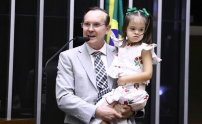 Participantes de homenagem pelo Dia da Síndrome de Down ressaltam direito à inclusão na escola e no mercado de trabalho