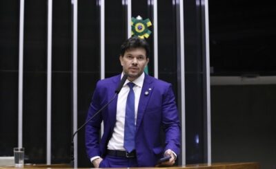 Projeto inclui antidepressivos e ansiolíticos na lista de remédios essenciais do SUS