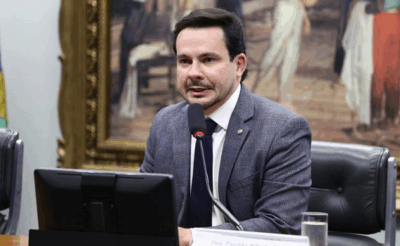 Comissão da Câmara aprova projeto que prevê castração química para liberdade condicional de estuprador