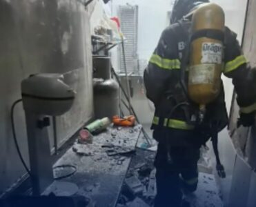 Uma explosão provocada por vazamento de gás causou um incêndio em uma hamburgueria na cidade de Balsas