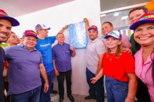 Iracema Vale acompanha inauguração de obras que fortalecem o desenvolvimento de Barreirinhas.
