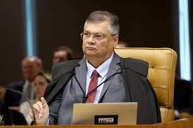 Trump também mandou cancelar visto de Flávio Dino