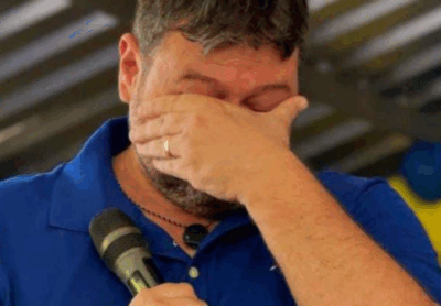 Prefeito de Buriti é afastado após sair do país sem autorização