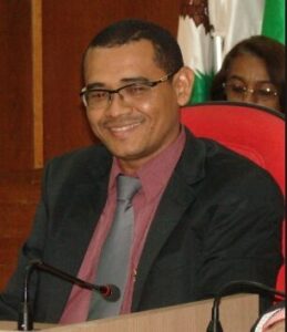 Pingou! Kaká é o mais novo aliado de Dinair “Leitoa” Veloso