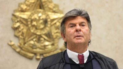 Veja os argumentos do ministro Fux ao divergir de Moraes sobre medidas cautelares contra Bolsonaro