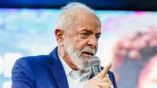 Deu a louca… Interna!!! Em Osasco, Lula ataca Bolsonaro, Trump e diz que se quiserem briga, “vai ter”