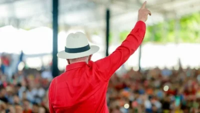 Bolsotaxa faz Lula disparar para 2026 e vencer até o inelegível Bolsonaro, diz Quaest