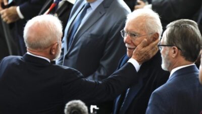 Os 40 anos de Sarney no Planalto e os 95 de idade