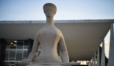 Marcos do Val contraria ordem do STF e viaja para os Estados Unidos