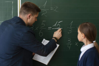 A matemática está difícil? veja dicas para melhorar o estudo das ciências exatas