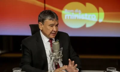 Tarifa de 50% dos EUA pode reduzir preços de alimentos no Brasil, diz ministro