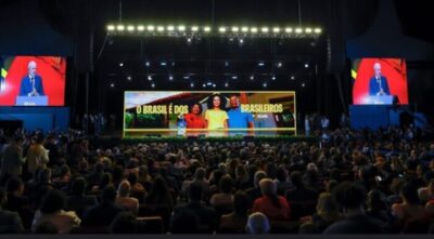 Em balanço de 2 anos de governo, Lula anuncia Minha Casa, Minha Vida para classe média