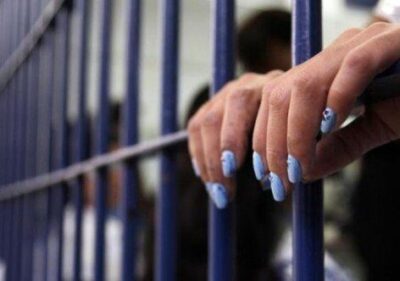 Falsa servidora da Receita Federal é presa por aplicar golpes milionários em idosos