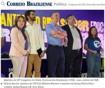 “Culpa de Bolsonaro”: Ao lado de Flávio Dino, Barroso leva vaia e rasga o verbo durante protesto de enfermeiros…
