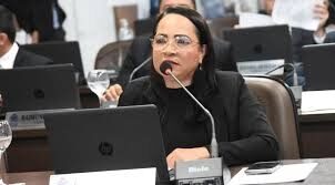 Câmara estuda a proibição de entregas sem identificação de remetente