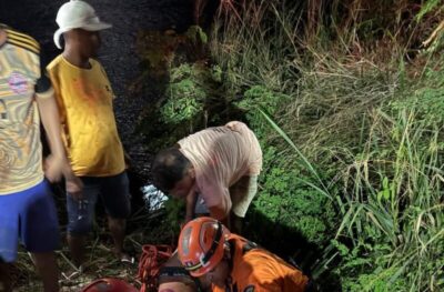 Bombeiros resgatam homem que caiu em ribanceira com 150 metros de profundidade