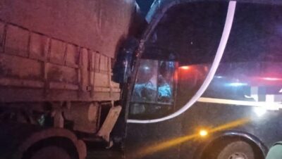 Acidente entre ônibus e caminhão deixa um morto e cinco feridos no Maracanã