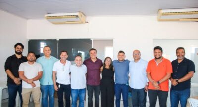 Catulé Júnior reforça compromisso com Humberto de Campos durante encontro com lideranças da região
