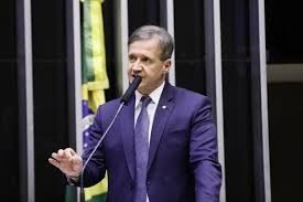 Câmara aprova projeto que endurece progressão de pena para crimes hediondos