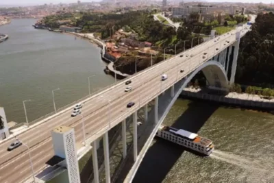 Corpo de brasileiro desafiado a pular de ponte em Portugal é encontrado após 8 dias