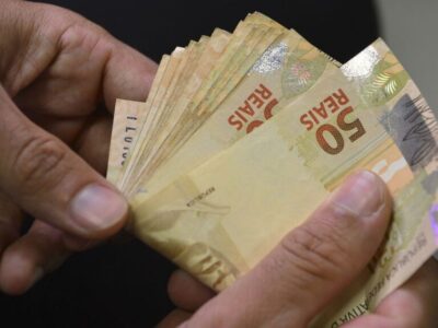Milhões de aposentados e pensionistas já podem consultar o valor do 13º do INSS em 2025