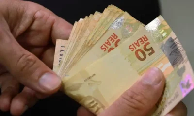 CNC estima injeção de R$ 125,6 bilhões na economia com 13º salário