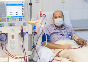 Insuficiência renal pode ser mais grave em idosos