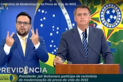 Bolsonaro fala sobre o rombo deixado pelo PT: endividamento da Petrobras chega aos trilhões…