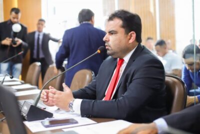 Vereador propõe mesa de discussão para sensibilizar Prefeitura a contemplar mais categorias com aumento