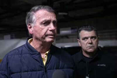 Bolsonaro diz sentir que vai ser preso até mês que vem: ‘Estou no cadafalso’