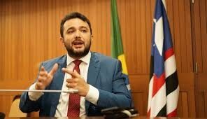 “Se der um golpe de Estado”, diz yglésio sobre possibilidade de Camarão assumir com anuência de Dino