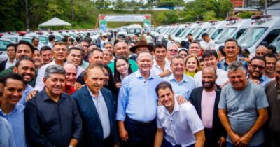 BRANDÃO ENTREGA 71 NOVAS AMBULÂNCIAS E MAIS 40 VIATURAS PARA A…