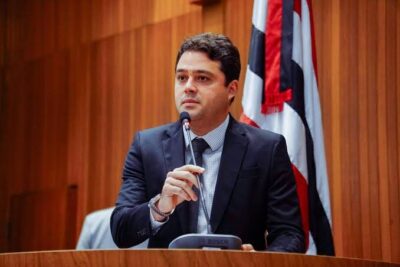 Mais uma conquista: emenda de Leandro Bello garantiu reforma da Escola Conceição Teófilo em Timon
