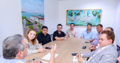 Iracema participa de assinatura do ‘Mutirão Rua Nova’ que beneficiará Buriti, Belágua e Urbano Santos