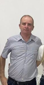 Dinart se manifesta com bom humor, mas faz importantes esclarecimentos ao Blog do Carlinhos