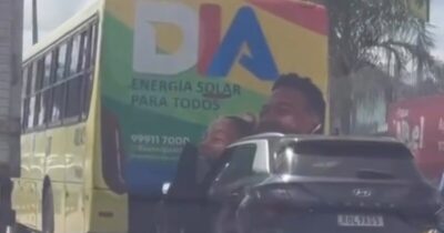 Na manhã desta terça-feira (5), um acidente envolvendo um veículo de passeio, modelo Hyundai Creta, e um ônibus coletivo foi registrado nas proximidades do retorno da Forquilha, em São Luís.