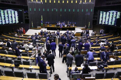 Câmara aprova projeto que facilita crédito para agricultor familiar investir em energia solar