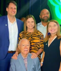 Vídeo: Roseana agradece irmãos Brandão e convida Iracema para se filiar ao MDB