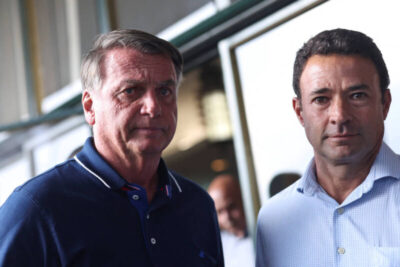 Sem vergonhas!!! ‘Bolsonaro está sendo enterrado vivo’, diz coronel Mello Araújo depois de visita ao ex-presidente… Assistam ao vídeo!!!
