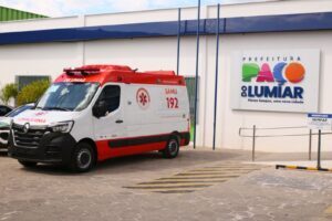 Prefeito Fred Campos amplia os atendimentos de saúde em Paço com a chegada da 5ª ambulância para o municipio.