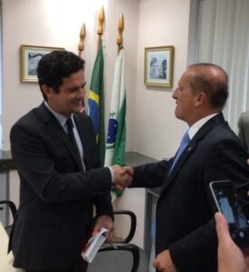 Nomes de Moro e Onyx Lorenzoni aparecem em inquérito da PF sobre esquema bilionário no INSS