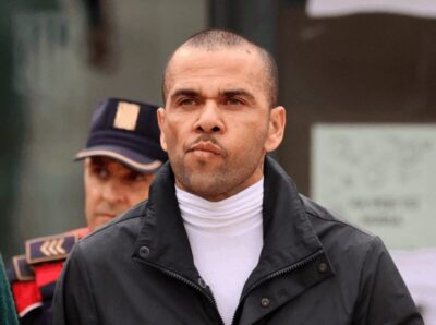 Justiça espanhola absolve ex-jogador Daniel Alves