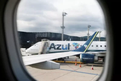 Flávio Dino, Marcus Brandão, Iracema Vale e Jerry ‘juntos’ em avião
